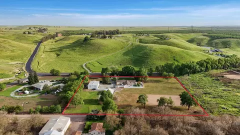 29595 E Shelton Rd, Linden, CA 95236 photo 1