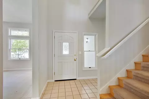 2348 Bryce Ln, Davis, CA 95616 photo 4