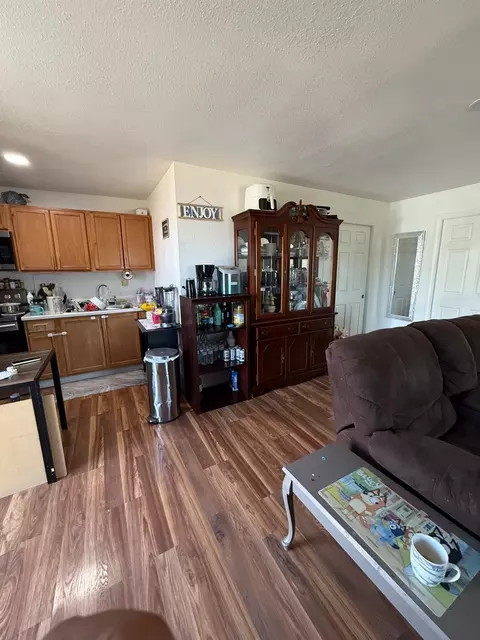 Kitchen - 1407 E Las Palmas, Patterson, CA 95363 photo 5 of 5