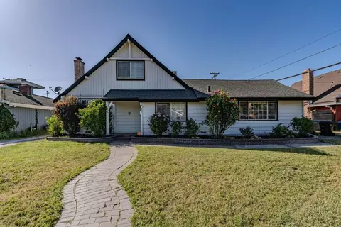 4801 Forest Pkwy, Sacramento, CA 95823