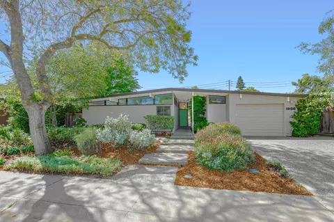 1000 Colby Dr, Davis, CA 95616 photo 2
