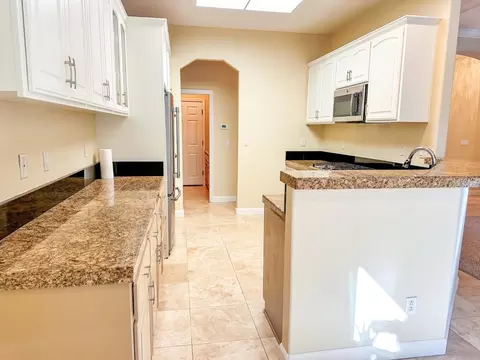 Kitchen - 5534 Mockingbird Ct, Foresthill, CA 95631 photo 1 of 3