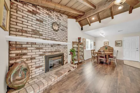 Dining - 2020 Woodacre Dr, Modesto, CA 95355 photo 1 of 2