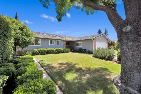 Exterior - 2020 Woodacre Dr, Modesto, CA 95355 photo 2 of 9