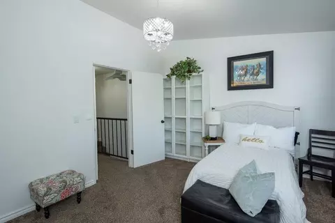 672 Shadowview Ct, Turlock, CA 95382 photo 2