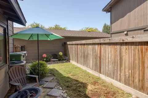 672 Shadowview Ct, Turlock, CA 95382 photo 33