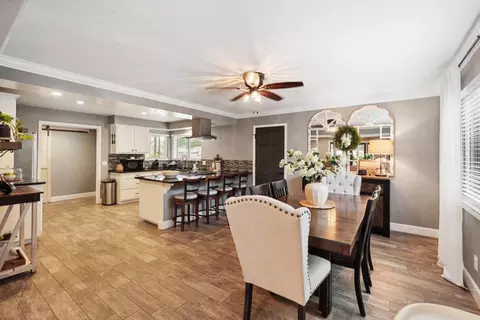 Dining - 216 S 6th St, Patterson, CA 95363 photo 1 of 1