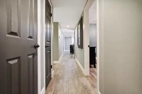 Entry Way - 216 S 6th St, Patterson, CA 95363 photo 4 of 4