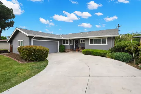 Exterior - 216 S 6th St, Patterson, CA 95363 photo 2 of 6
