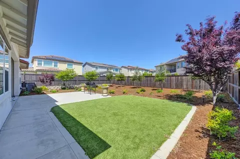 Exterior - 3532 Heron Ct, Folsom, CA 95630 photo 8 of 21