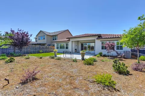 Exterior - 3532 Heron Ct, Folsom, CA 95630 photo 14 of 21