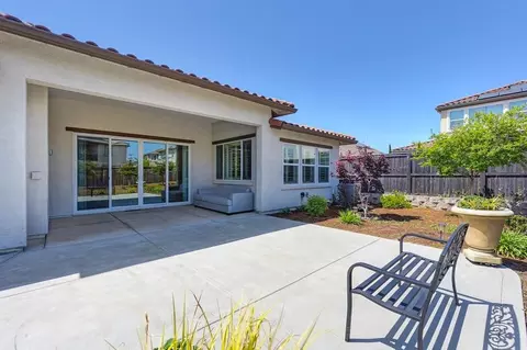 Exterior - 3532 Heron Ct, Folsom, CA 95630 photo 11 of 21