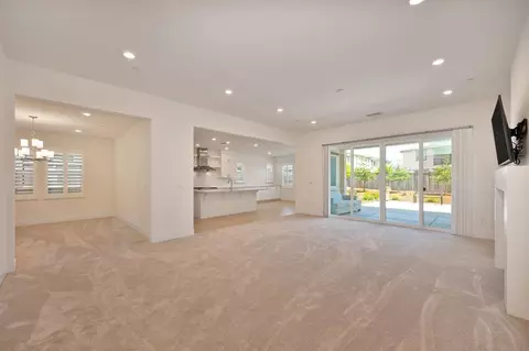 Living - 3532 Heron Ct, Folsom, CA 95630 photo 1 of 6