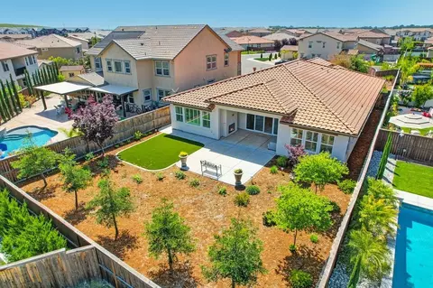 Exterior - 3532 Heron Ct, Folsom, CA 95630 photo 21 of 21