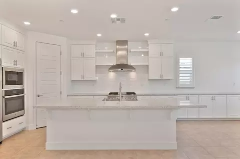 Kitchen - 3532 Heron Ct, Folsom, CA 95630 photo 1 of 10