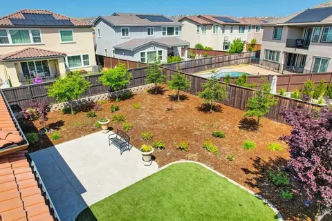 Exterior - 3532 Heron Ct, Folsom, CA 95630 photo 19 of 21