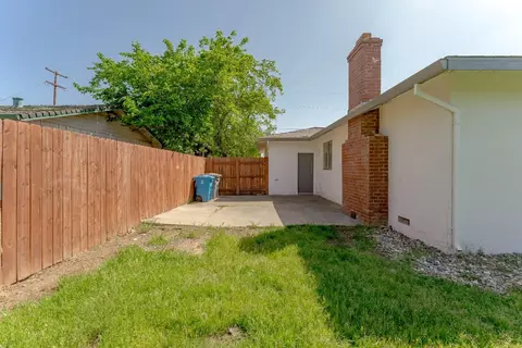 1887 Beverly Ave, Olivehurst, CA 95961 photo 32