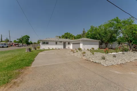 1887 Beverly Ave, Olivehurst, CA 95961 photo 2