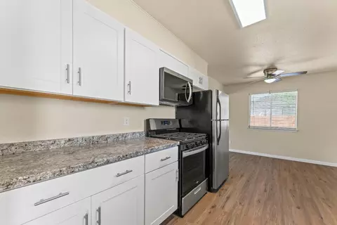 1887 Beverly Ave, Olivehurst, CA 95961 photo 11