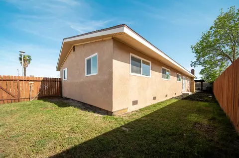61 Parkwest St, Merced, CA 95341 photo 20