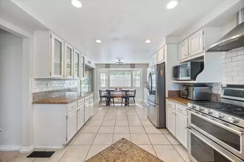 Entry Way - 4540 Kruk Trl, Placerville, CA 95667 photo 2 of 4