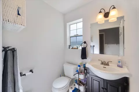 Bath - 4540 Kruk Trl, Placerville, CA 95667 photo 5 of 7
