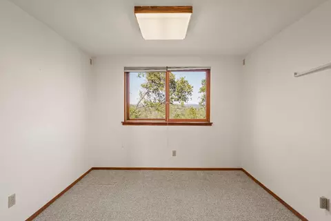 Bedroom - 500 Hilltop Ct, Applegate, CA 95703 photo 4 of 6