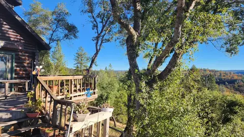 Exterior - 500 Hilltop Ct, Applegate, CA 95703 photo 3 of 28