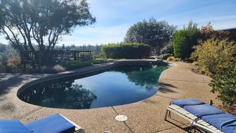 Exterior - 500 Hilltop Ct, Applegate, CA 95703 photo 5 of 28