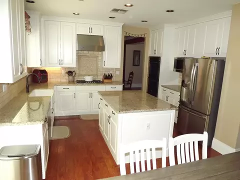 3400 Fallen Oak Dr, Modesto, CA 95355 photo 9