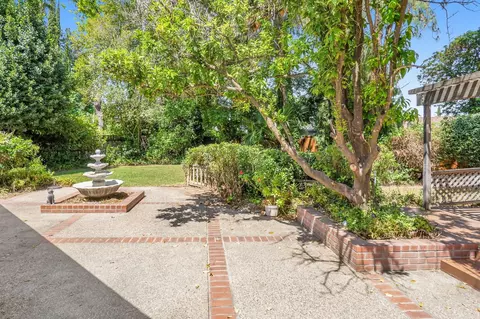 2519 Corona Dr, Davis, CA 95616 photo 23