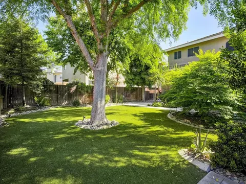 Exterior - 661 Simeon Ct, Ripon, CA 95366 photo 8 of 12