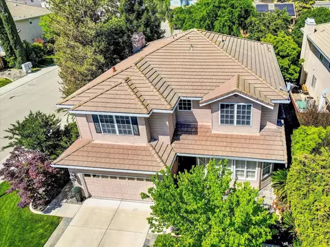 View/Area - 661 Simeon Ct, Ripon, CA 95366 photo 4 of 10