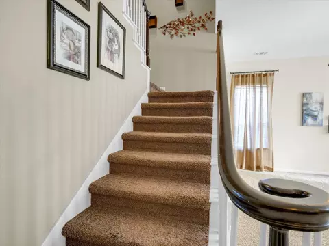 Entry Way - 661 Simeon Ct, Ripon, CA 95366 photo 4 of 7
