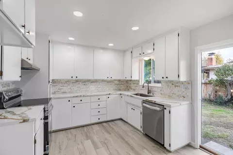 Kitchen - 1670 Marthella Ave, Merced, CA 95341 photo 1 of 3
