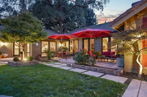 Exterior - 4935 Sudbury Way, Carmichael, CA 95608 photo 33 of 54