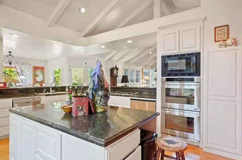 Kitchen - 4935 Sudbury Way, Carmichael, CA 95608 photo 2 of 2
