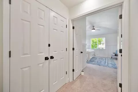 Entry Way - 5802 Thoroughbred Ct, Rocklin, CA 95677 photo 7 of 10