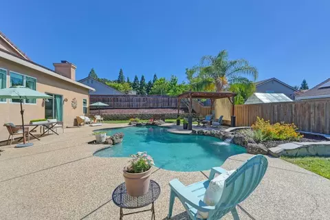 Exterior - 5802 Thoroughbred Ct, Rocklin, CA 95677 photo 12 of 18