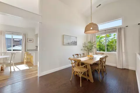 Dining - 5802 Thoroughbred Ct, Rocklin, CA 95677 photo 1 of 6
