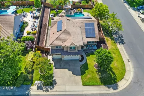 View/Area - 5802 Thoroughbred Ct, Rocklin, CA 95677 photo 7 of 12