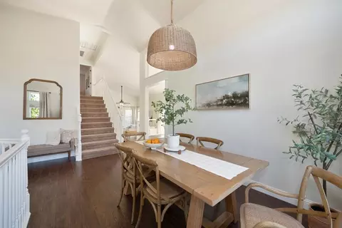 Dining - 5802 Thoroughbred Ct, Rocklin, CA 95677 photo 2 of 6