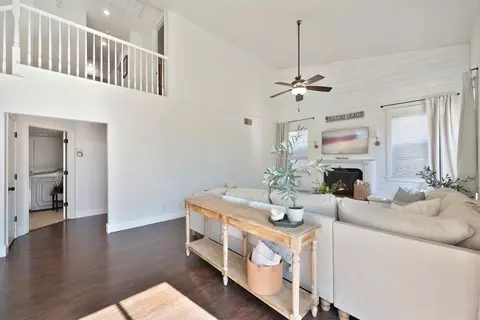Entry Way - 5802 Thoroughbred Ct, Rocklin, CA 95677 photo 4 of 10
