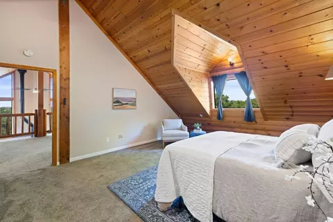 Bedroom - 4701 Woodsman Loop, Placerville, CA 95667 photo 4 of 7