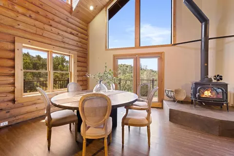 Dining - 4701 Woodsman Loop, Placerville, CA 95667 photo 2 of 2
