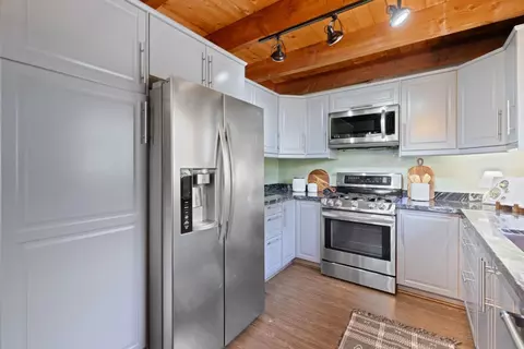 Kitchen - 4701 Woodsman Loop, Placerville, CA 95667 photo 2 of 3