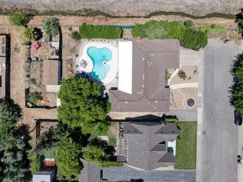 View/Area - 730 N 3rd St, Patterson, CA 95363 photo 4 of 4