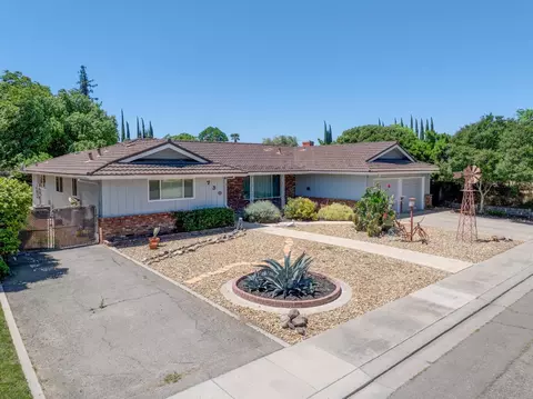 730 N 3rd St, Patterson, CA 95363 photo 1