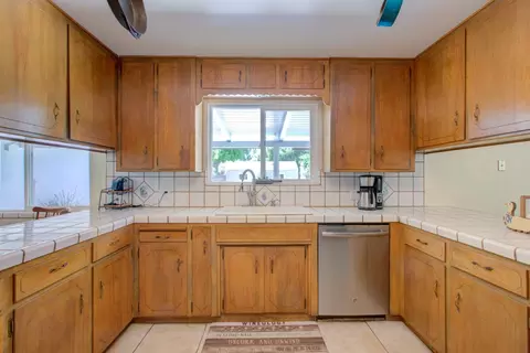 Kitchen - 730 N 3rd St, Patterson, CA 95363 photo 6 of 16