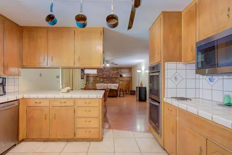 Kitchen - 730 N 3rd St, Patterson, CA 95363 photo 11 of 16